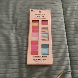 Dashing Diva Gloss Ultra Shine Gel Palette - Multicolor